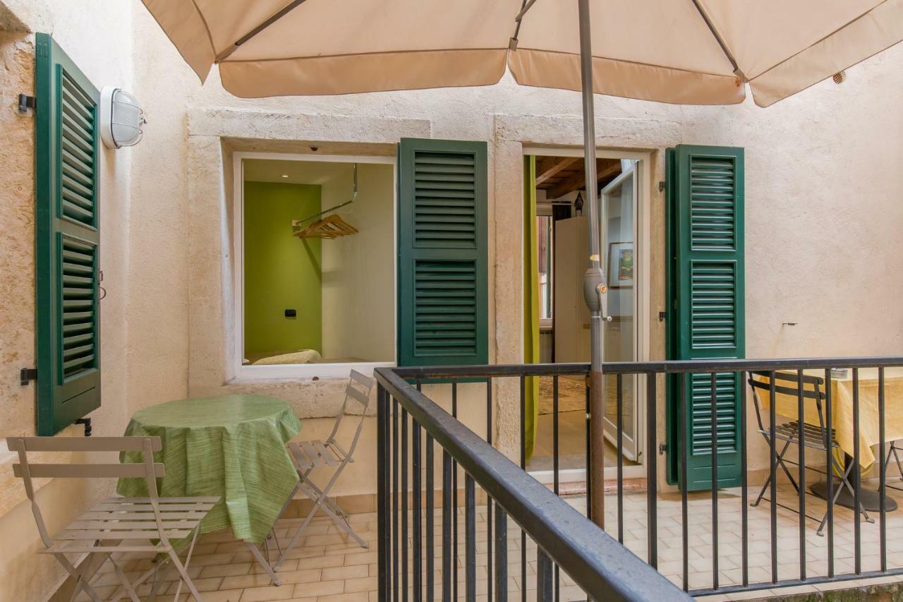 Vecchia Verona Rooms & Apartments Экстерьер фото